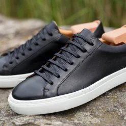 Executive Grain Leather Low-Top
